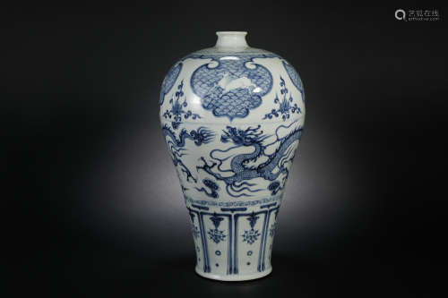 Yuan Dynasty blue and white plum vase with dragon pattern