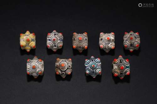 Han dynasty dragonfly eyes colored glass beads
