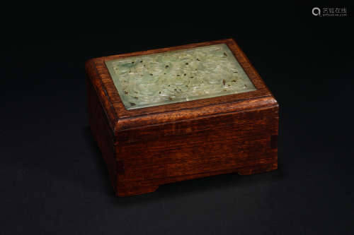 Qing Dynasty Hetian Jade Wooden Powder Box