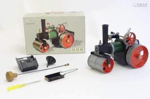 Toys: A Mamod SR1A steam roller, boxed. Box approx. 7 1/2&qu...