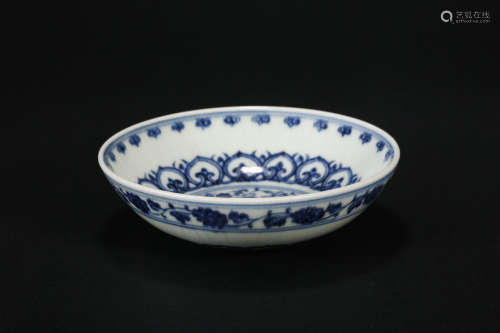 Ming Dynasty Blue and White Flower Plate