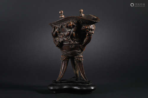 Qing Dynasty Agarwood Three-legged Jue Cup