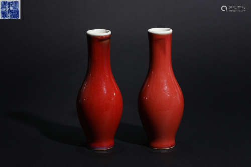 Qing Dynasty bean red stick mallet bottle