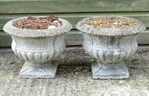 Garden & Architectural, Salvage: a pair of 20thC urns, o...