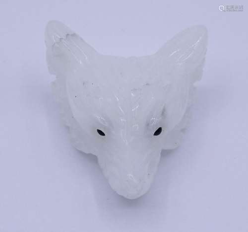 Wolfskopf Anhänger aus weißer Jade, 3,0 x 3,7 cm