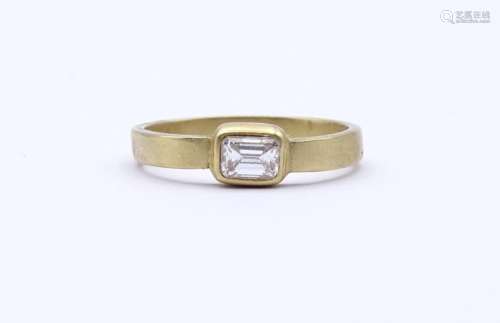 GG Ring 0.750 mit Diamant im Emerald Cut ca. 0,4-0,5ct.,