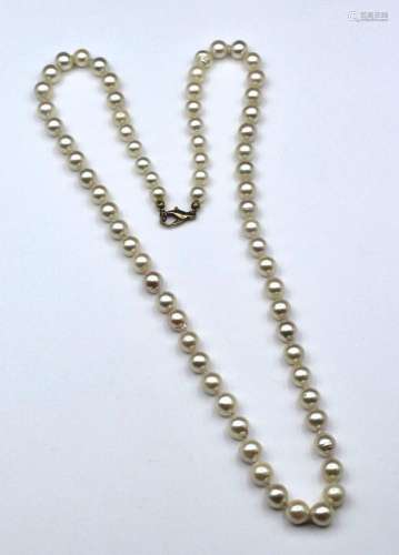 Zuchtperlenkette, Perlen ca. D-7,6mm
