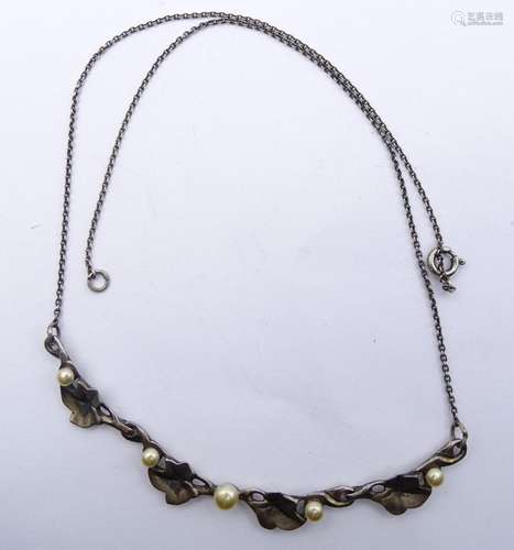 Collier, Silber mit Perlbesatz, L. 42 cm, 5 gr.