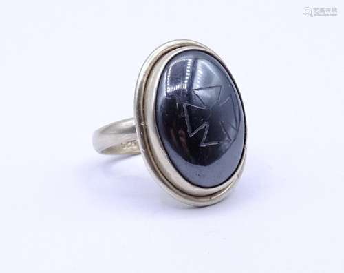 Ring mit Hämatit Cabochon, mittg Eisernes Kreuz