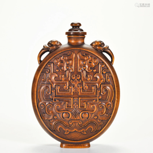 A Carved Boxwood Snuff Bottle Qing Dynasty