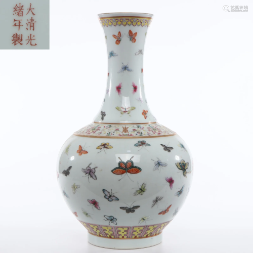 A Famille Rose Butterflies Decorative Vase Qing Dynasty