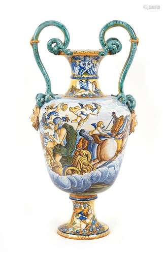 Grand vase en faïence ou majolique italienne dans le goût d ...