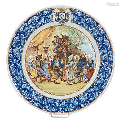 QUIMPER PORQUIER -BEAU Noces bretonnes Plat creux rond conto...