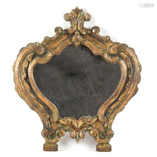 Petit miroir Baroque en bois stucqué. (Manque dorure et saut...