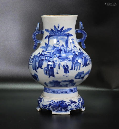 Chinese 19C Blue & White Vase & Stand in Porcelain