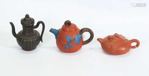 3 Chinese Yixing Teapots