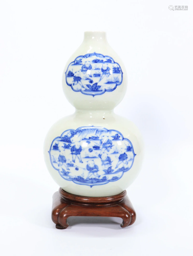 Chinese Blue & White Double Gourd Porcelain Vase