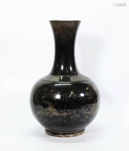 Chinese Qing Black Glaze Dragon Porcelain Vase