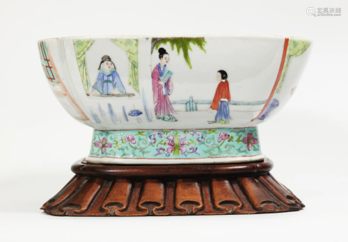 Chinese Famille Rose Porcelain Figural Square Bowl