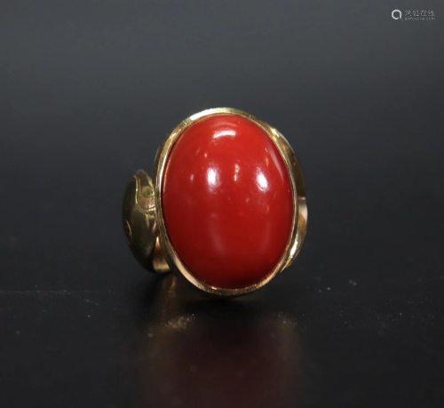 Large Chinese Dark Coral Cabochon 18K Fish Ring