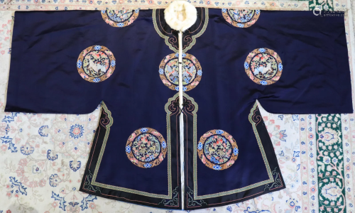 Chinese Qing Dynasty Silk Embroidered Short Coat