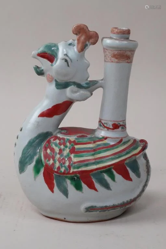 UNUSUAL CHINESE PORCELAIN PHOENIX VESSEL