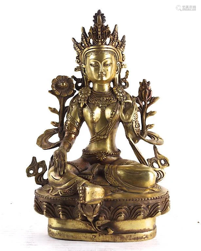 A GILT BRONZE FIGURE OF GREEN TARA