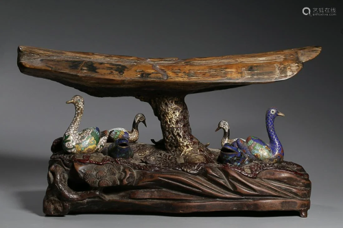 RARE MATERIAL ORNAMENT WITH CLOISONNE ENAMEL SWAN