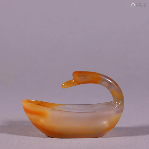 AGATE GOOSE-FORM WASHER