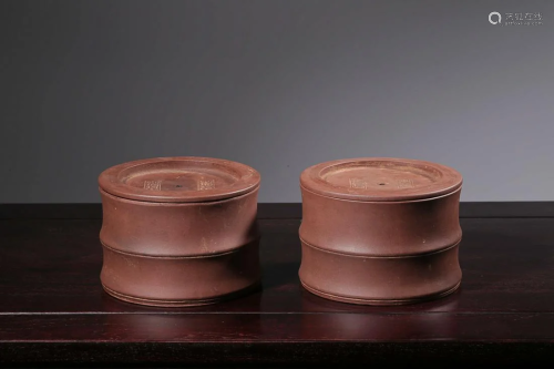 PAIR OF ZISHA JARS