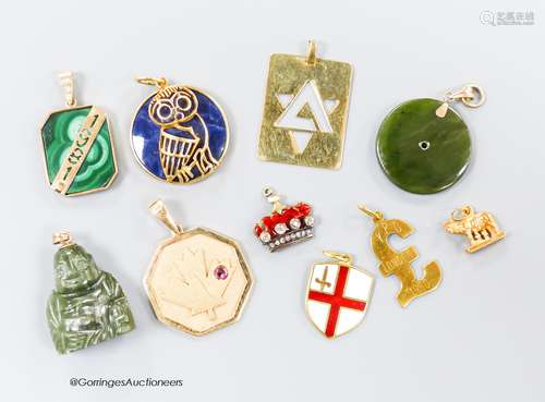 A small collection of ten assorted mainly yellow metal and g...