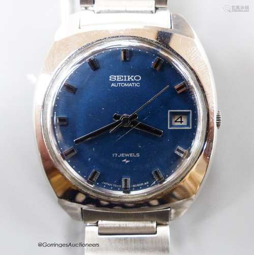 A gentleman's stainless steel Seiko automatic wrist watch, w...