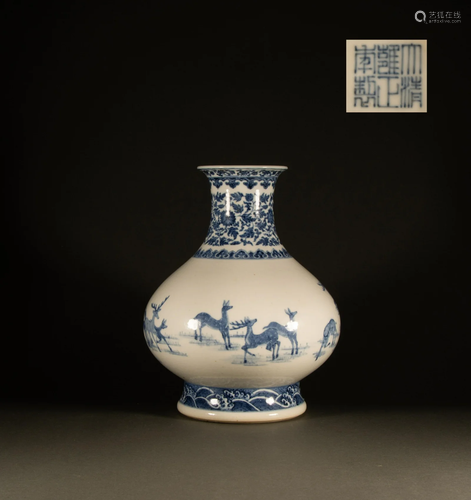 Qing Dynasty - blue and white deer vase