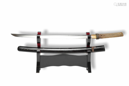 Japanese Wakizashi by Kunishige with Lacquer Saya