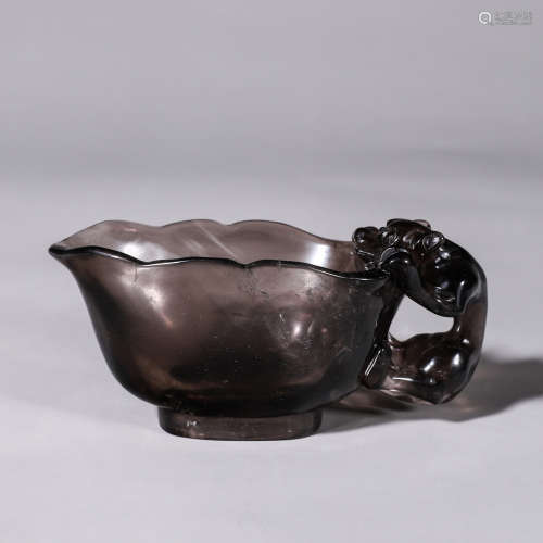 茶晶螭龍紋酒杯