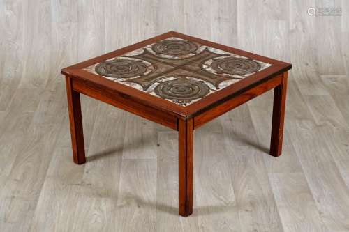 Ox Art - Table d’Appoint.