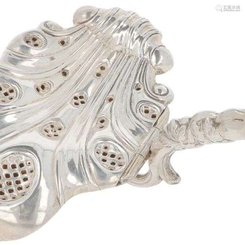 Herbal wine scoop silver.