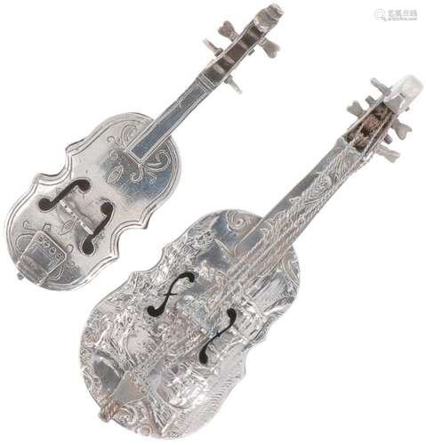 (2) piece lot of miniature musical instruments silver.