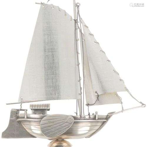 Miniature sailboat silver.