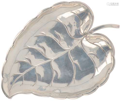 Bowl 'leaf' silver.