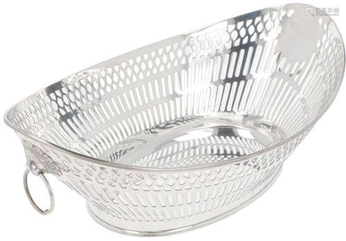 Bread basket silver.