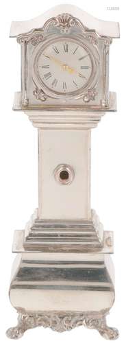 Miniature standing watch silver.