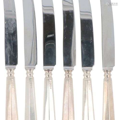 (6) piece set of knives 