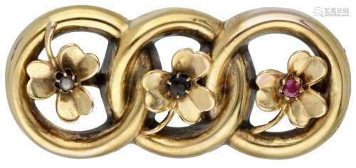 14K. Yellow gold antique brooch with movable three-leaf clov...
