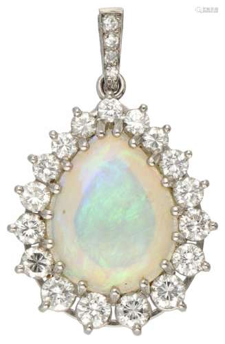 14K. White gold pendant set with approx. 7.58 ct. welo opal ...