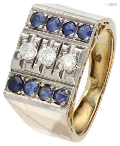 14K. Yellow gold retro tank ring set with approx. 0.18 ct. d...