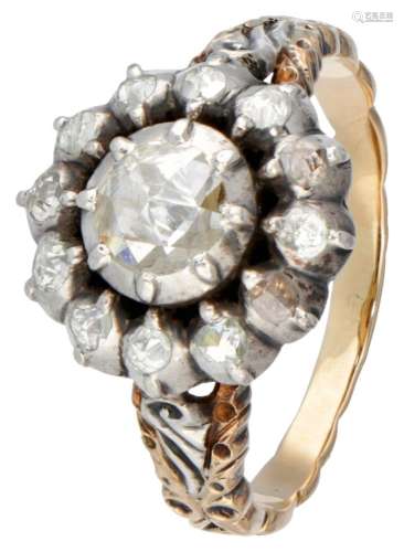 BLA 10K. Bicolor gold vintage rosette ring set with rose cut...
