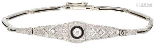 18K. White gold elegant Art Deco bracelet set with approx. 0...