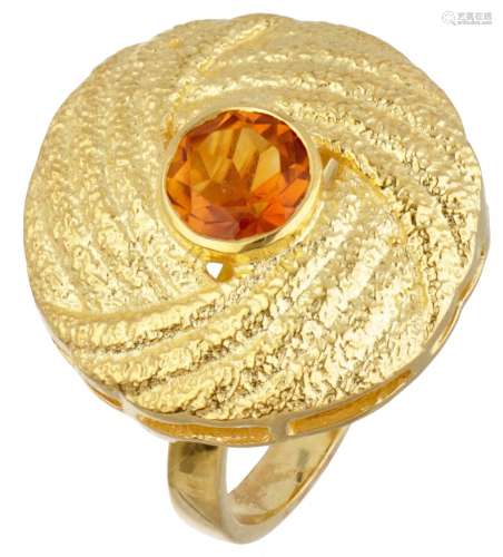 Gold plated silver ring set with citrine - 925/1000.