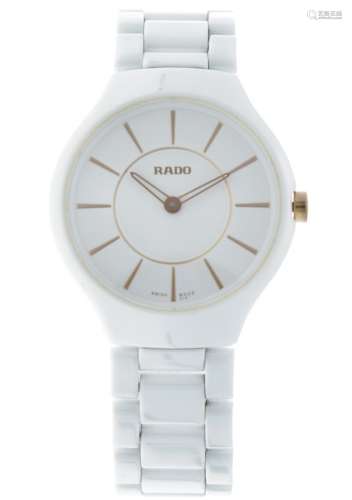 Rado True Thinline 420.0958.3 - Ladies watch - approx. 2010.